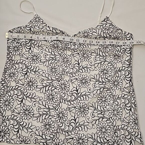 WHBM size M black and white sequin top - Picture 4 of 7